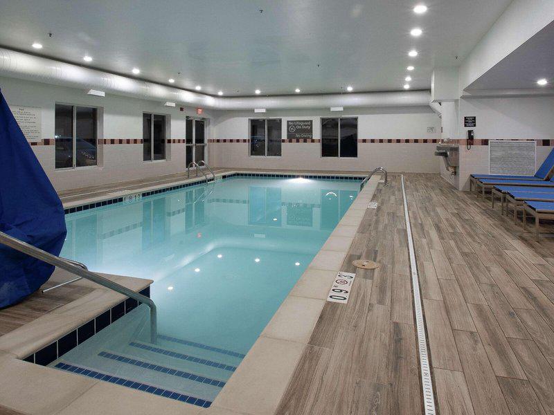 0CC9F79686BCD743AA691530D419623B