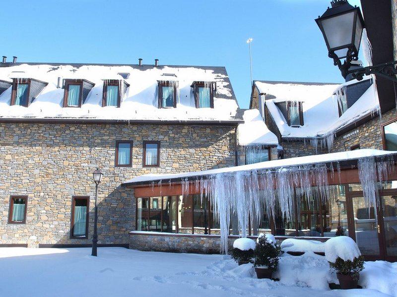 8EEECDA61310D7C8F562C3D34ACC24C3