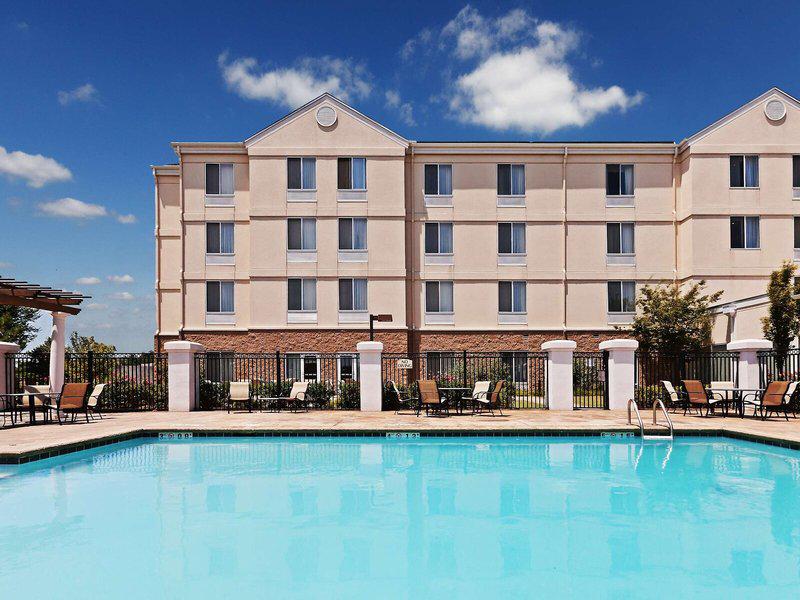 177E44D53A618E864CA117B56C7E4EB9