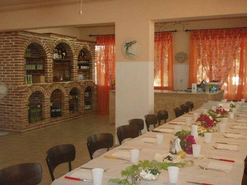 266BC44D212E595B52FFF7C17B8DF9B0