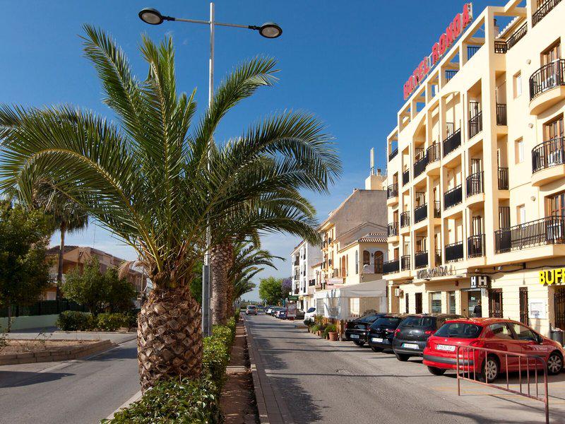 9A0067E45C444827D05BD8BC938ABE29