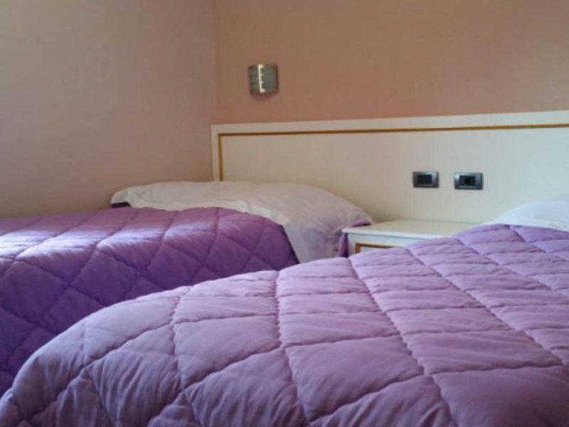 FA7B0875DAF329C5830E04C1C2737AEC