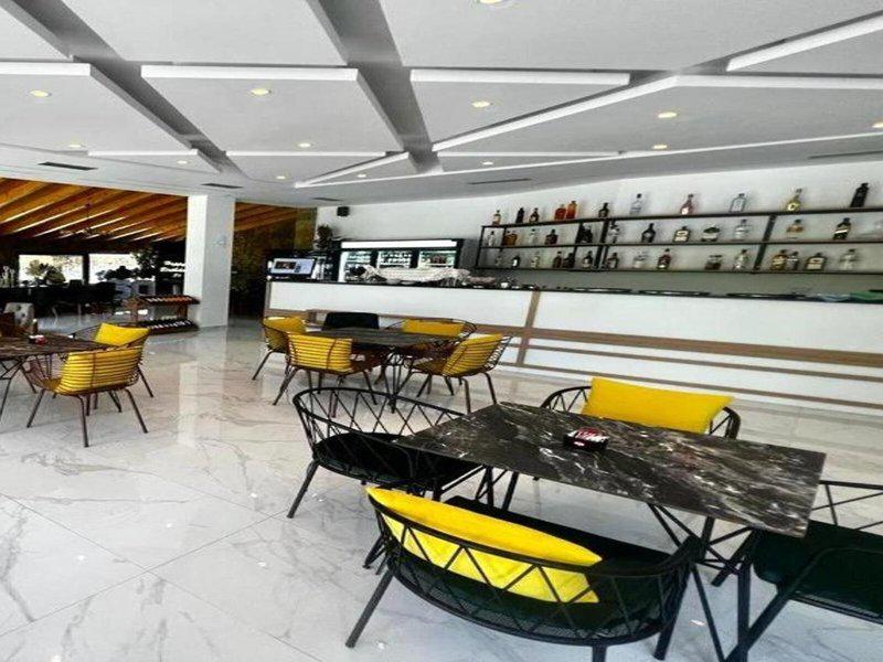 92CF2E90D237AEA8F73B89E967829632