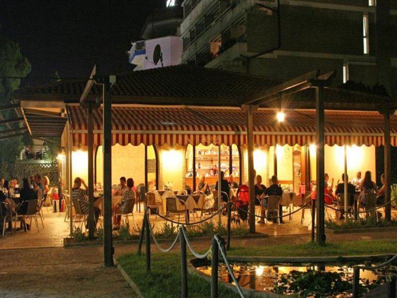 44ADCA00E806BAB410E0B8FF26C380F5