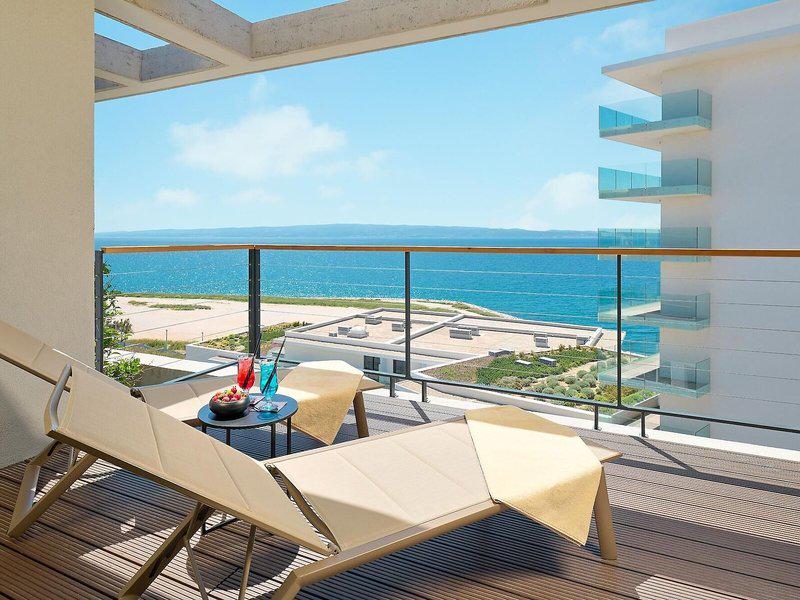 CEE0B99937BA32332AF376A86769A610