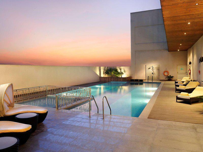 E9A352B84A4FF6598C0172B270C433FD