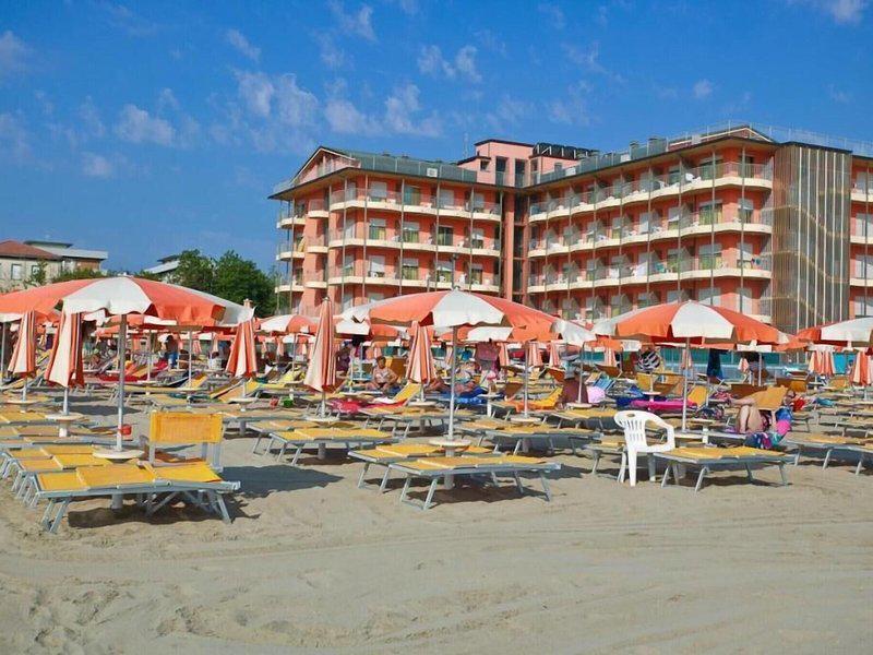 B7D57EA44E9C9F5708F44EABAFEEC4F1