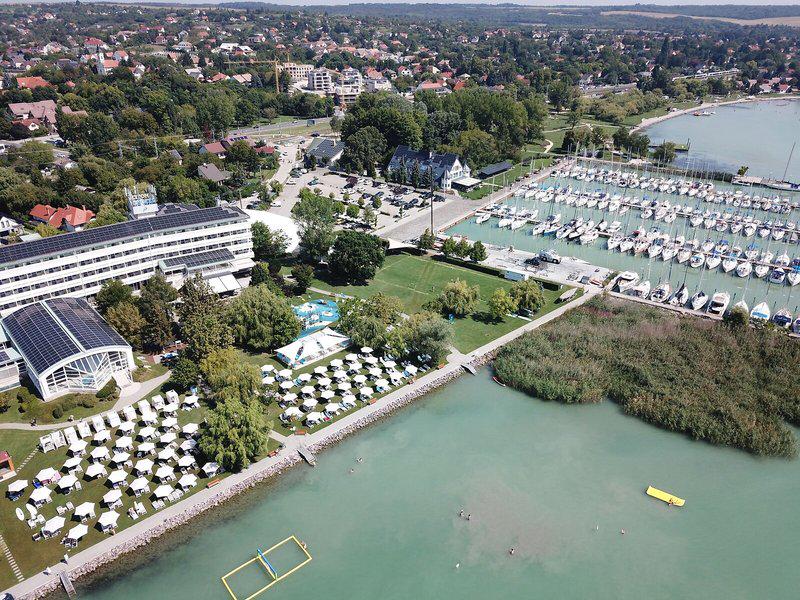 3DD6544E7A133B5E4179AE28636BF955