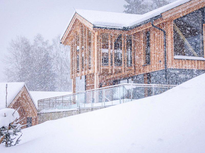 FF4FA14D19A64CC9E5E4386AD53DFC92