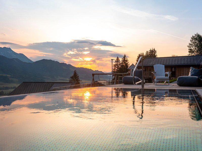 36A4C6D3D1C5E80448D49B0EDE0AFCEF