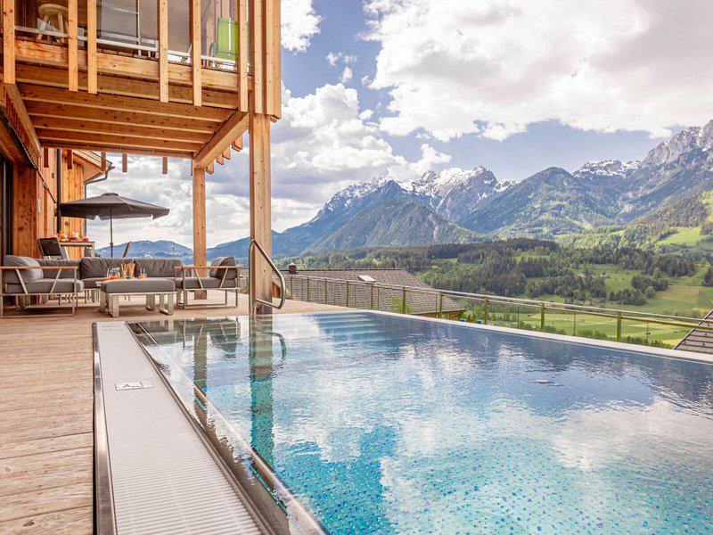 FDFEC89C9AC2E8B50047616D3D56FAF9