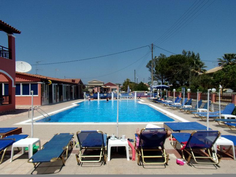 C4E1ECAAF967F2BD6F09DF72BF2DA4AE