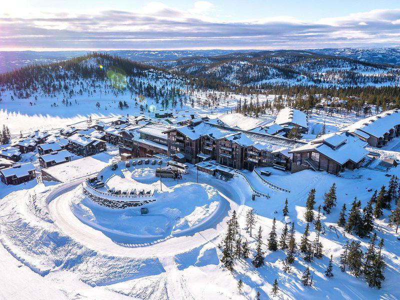 43EDFB58BC66980CF37E3073322DBE5B