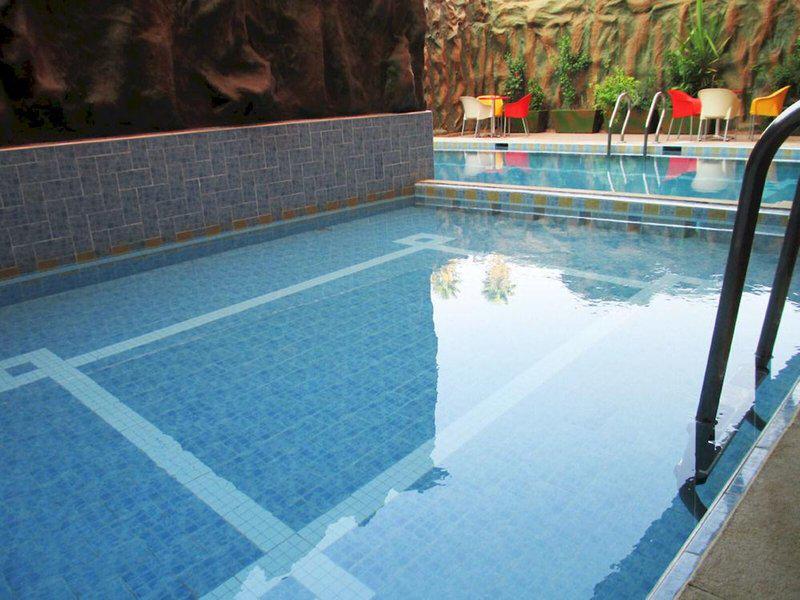 EE2618C835539F5BFF4AB81D1034E16C