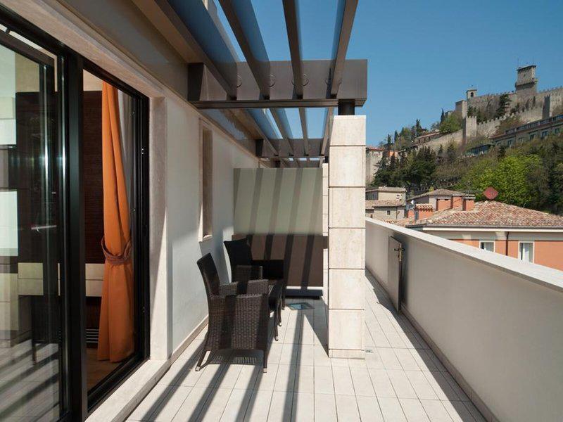 531F24137FA8025E167CA71A1A07D824