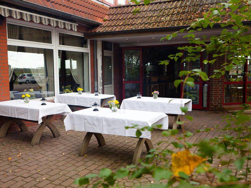 E7FFDF8AA77CC9BC4C54965A5BAEB723