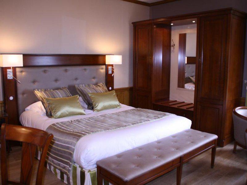 063D9A79178063EE30F197EA2CBD908E