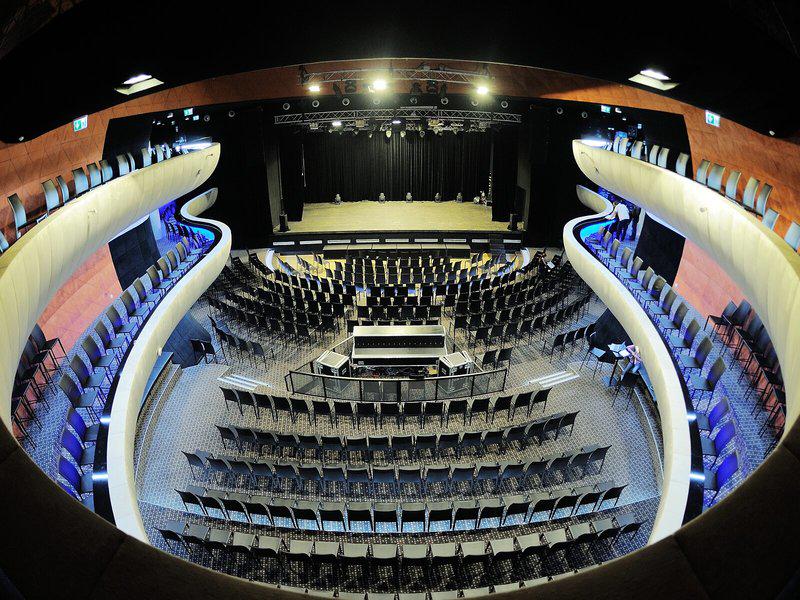 FDB456586114A6004EE3EFB67D65F7DD