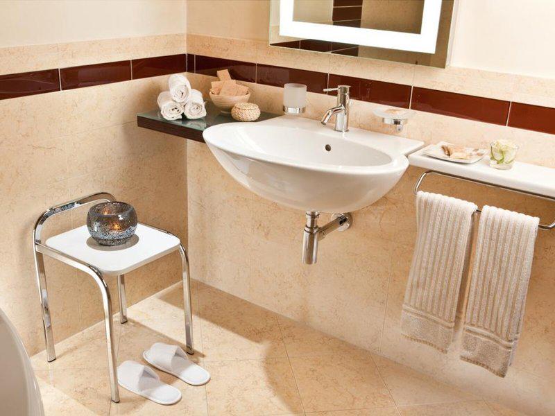 28816000CC94350B69E7DB1F212136DE