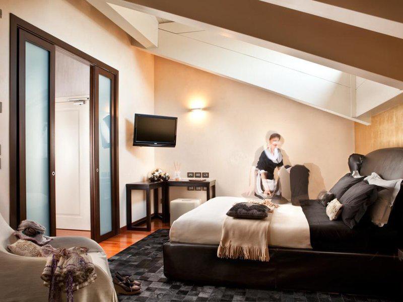 86CB0277FF9EB84CF484768CD8E2AE6A