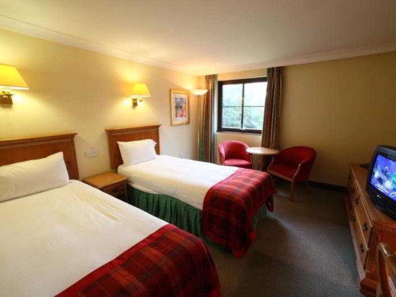 FD21C7ED3160AEF436FEFC3630F1411B