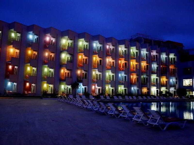 ABC8B985C9D9ADF68CB30F68C5B9A07A