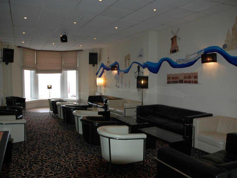 3A04E706BA7E84C9436DB306DFA3D6D4