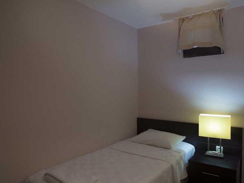 CC6E2727DE7927093818AAED7A000C05