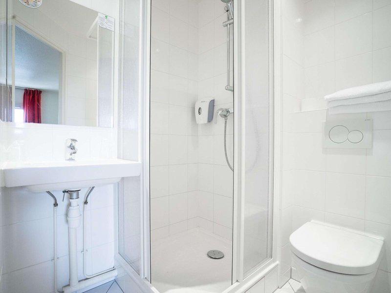 7D17287D63A60DF0DD61312EB38E8A68