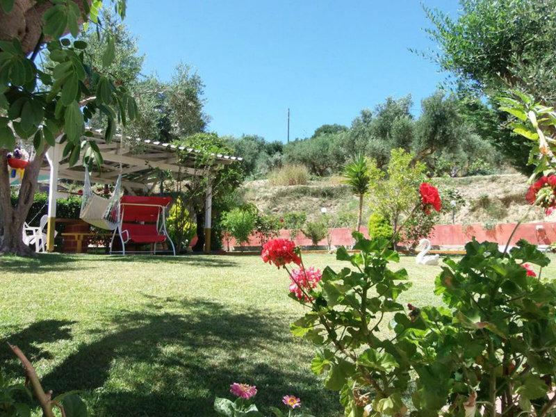 0E415C87AD8F8408A106D1BC648709D9