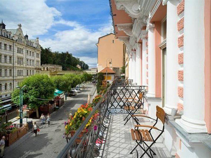 F827496F8939C92512FC4FD4845385C4