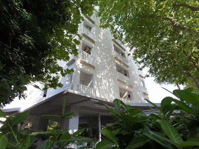 30C3ACF6C1014E1909814A95267907DC