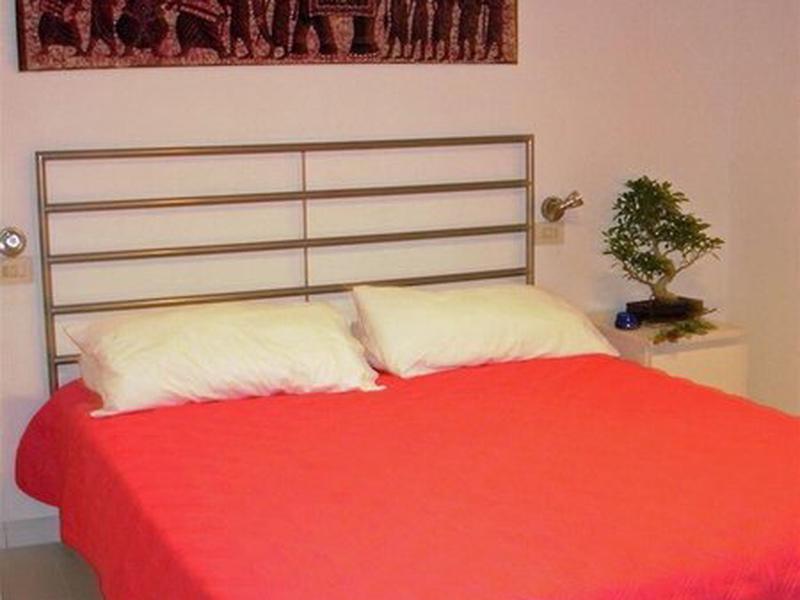 037BB9DDE4C6BD82048C05D74053AD9D