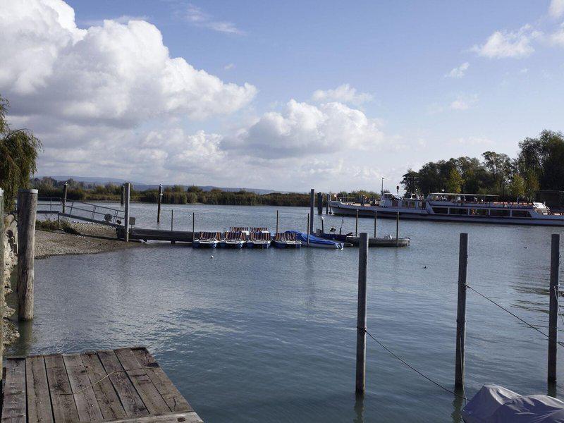 BF9987AB9609A988D00CF2D7B2C05EAB