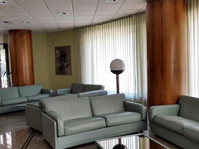 4755D8B1C53AC448ED638BAE9914D62E