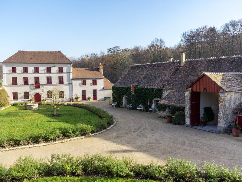 405B0B3D01DE5890891D5A9133060120