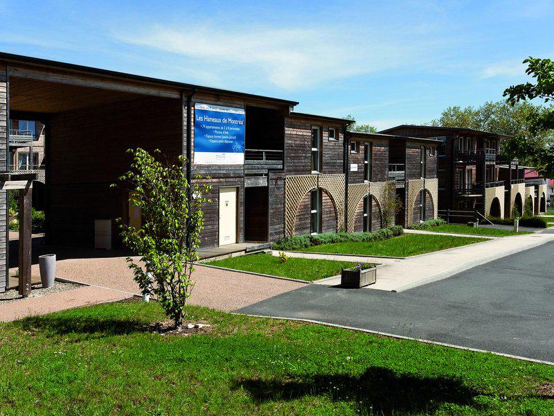 2B1B38B1068A9A94FA1A138D35838422