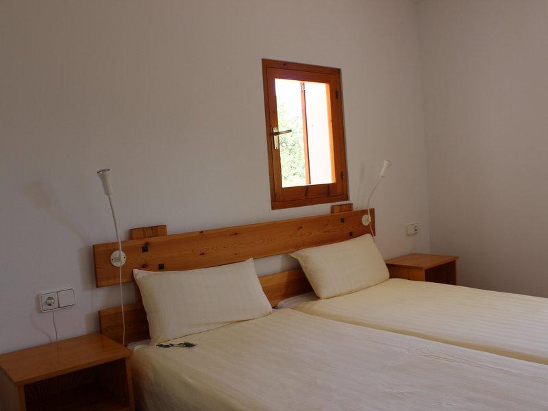 0AEBBA0C8343F6A9ADE0D18CF37D700E