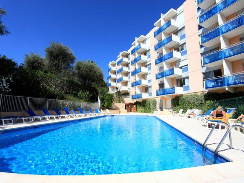 715B9A4B8711FB2AF63B51EF0EFAFE22