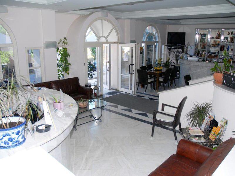 8FA04BA534EE4E402A93639FBB5C0111