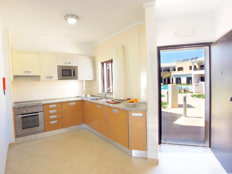 6499F48A8A5D816B68D4A87A62FE5731