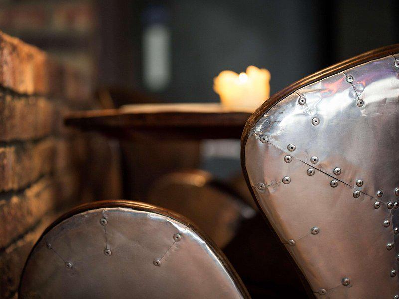 556CB40064E5BE4B01F250053E18251E