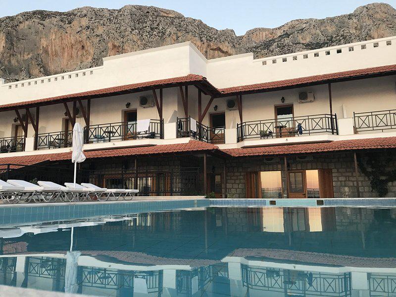 69BFC504D28F8F7155A4C2FA09FDB6EF