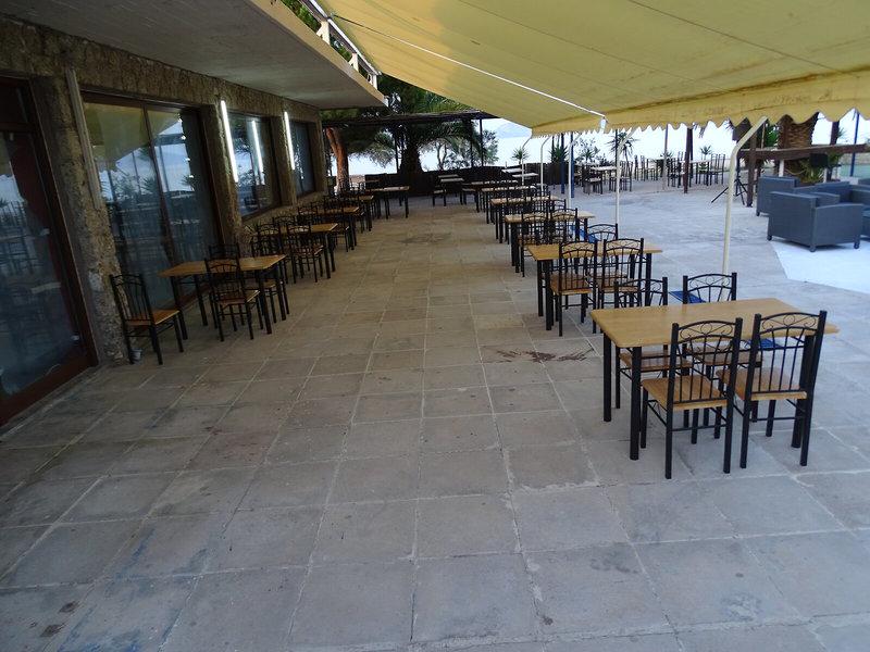 61A8E165CD5BF36F962581FCF1CD8BBA