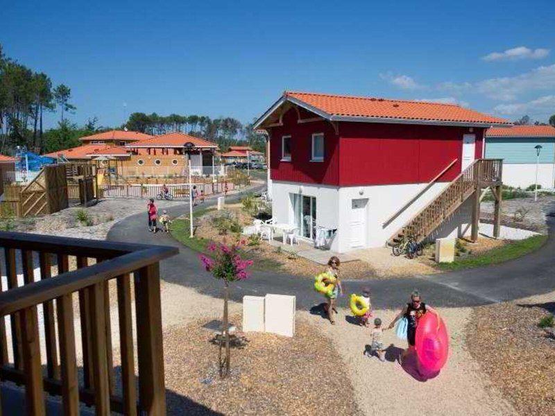 A6C1EEA300AC818A2DF521BC28CAECA2