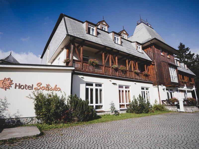 774AAA3E0C8540DD4A1A5A8126625762