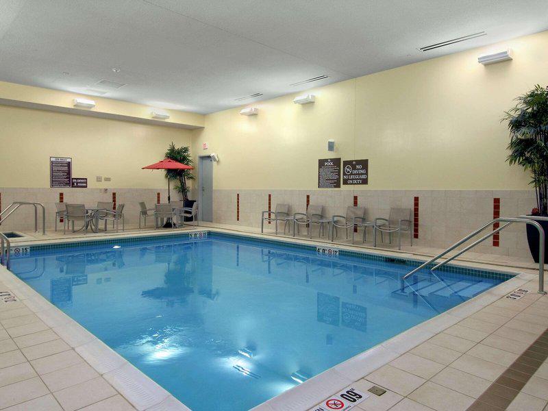 82398651FF39E8971BCFA3DE68081353