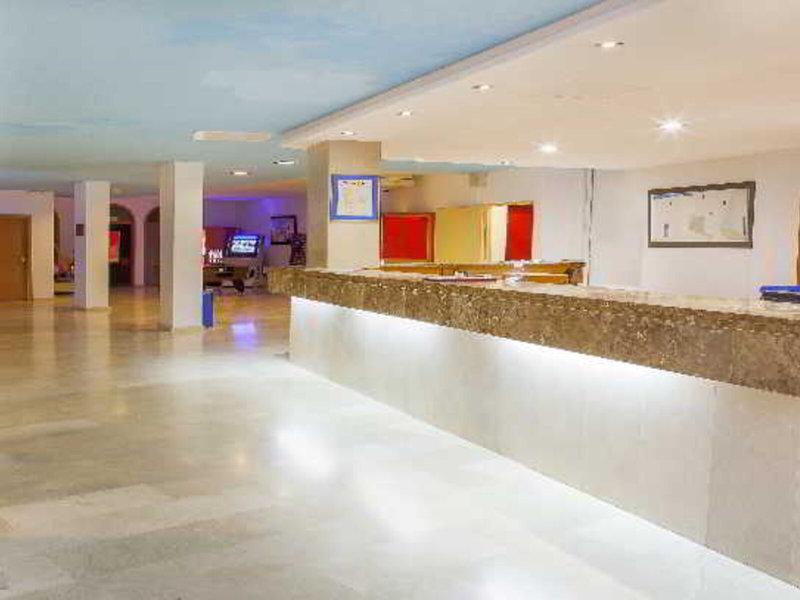 252F94695A0D412B2D2FBB9C8A194B3D