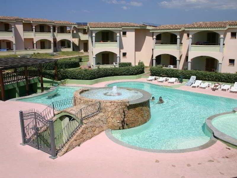 FFB71DAB5E25B96F6EE4C3A88C6AAA86