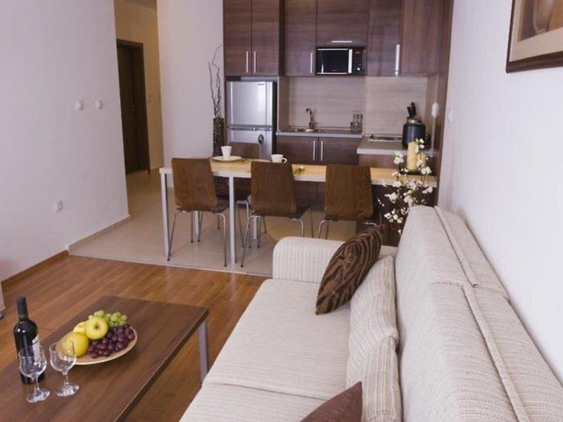 ABA8B26EA659440EF11D8BDA073F2D15